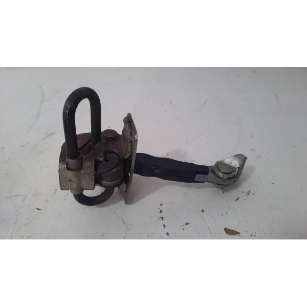 Limitador Porta Dianteira Direita Punto Linea Usado