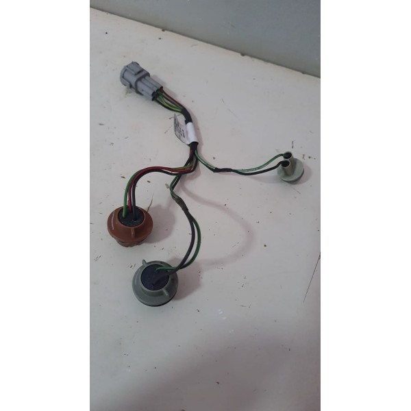 Chicote Lanterna Traseira Nissan Kicks 16 17 18 19 Canto