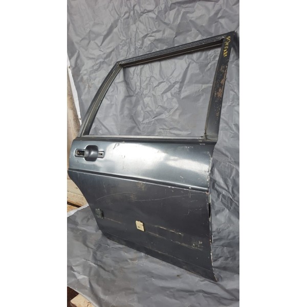 Porta Traseira Direita Santana Versales Usada 1993/1997