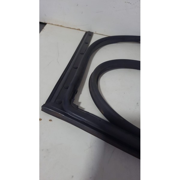 Guarnição Borracha Porta Traseira Esquerda Hb20 Hatch 12/19