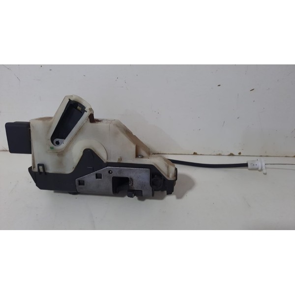 Fechadura Porta Dianteira Direita Peugeot 2008 2016/2020