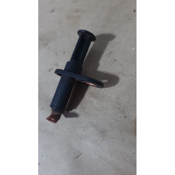 Interruptor Porta Malas Agile Corsa Original Gm  93276250
