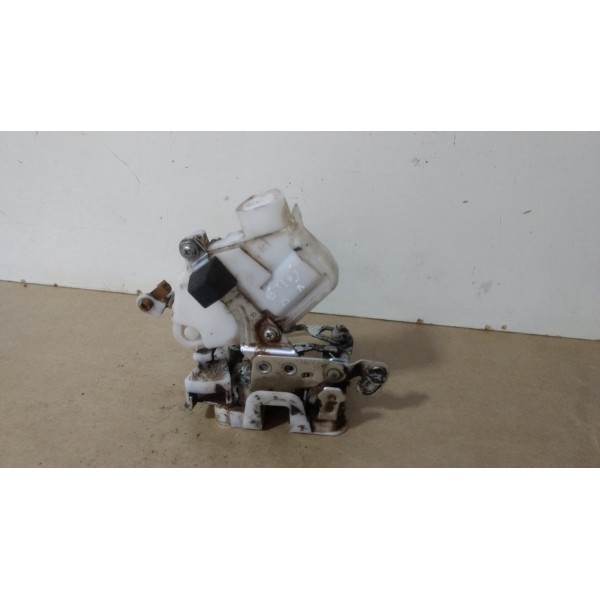 Fechadura Porta Dianteira Direita Toyota Etios 2013/2020