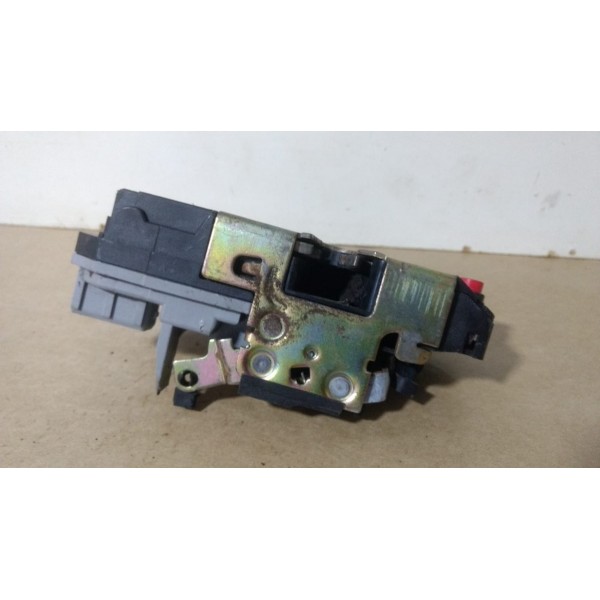 Fechadura Traseira Direita Peugeot 206