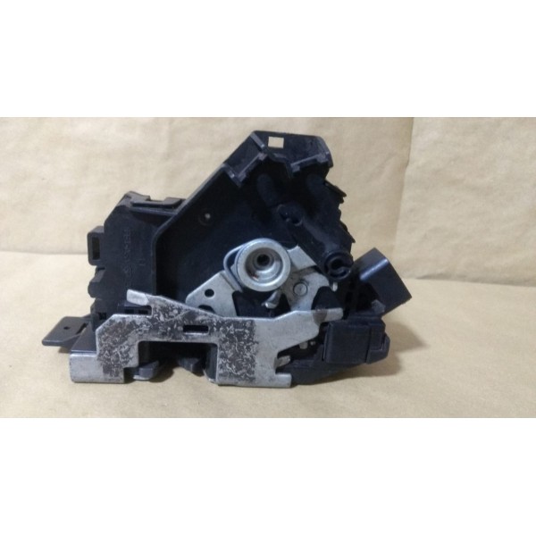 Fechadura Porta Traseira Esquerda Ford Focus 2004/2008