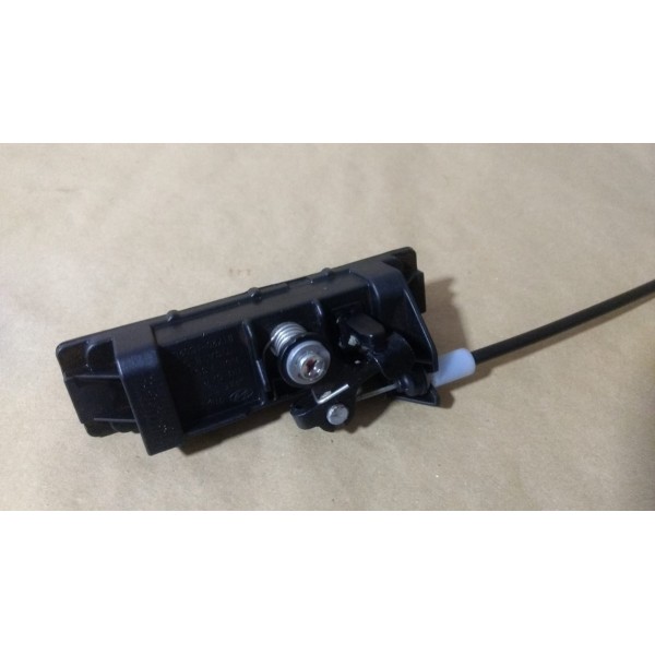 Maçaneta Externa Porta Malas Hb20 2012 A 2018 Hatch