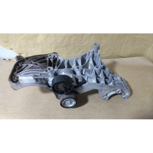 Suporte Alternador Compressor Logan Sandero 8200941114