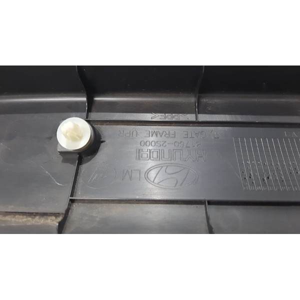 Acabamento Tampa Traseira Hyundai Ix35 2010/15 817602s000