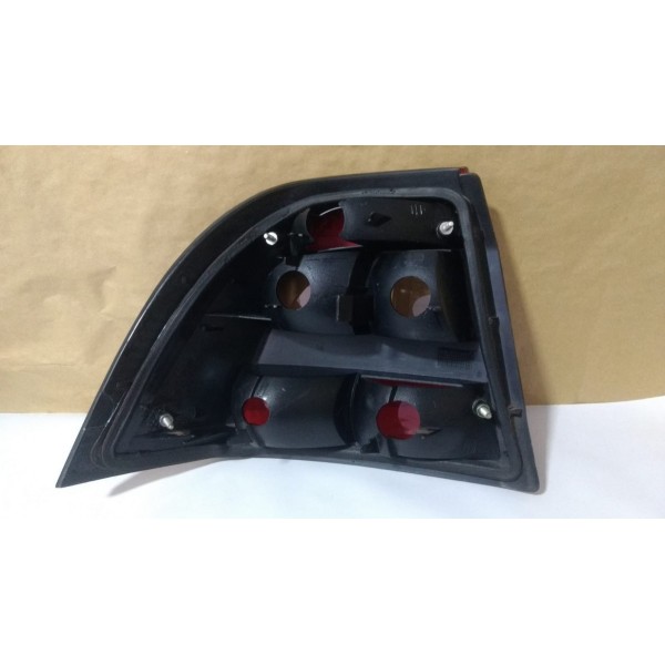 Lanterna Vectra 2000 2001 02 03 04 2005 2006 Direita