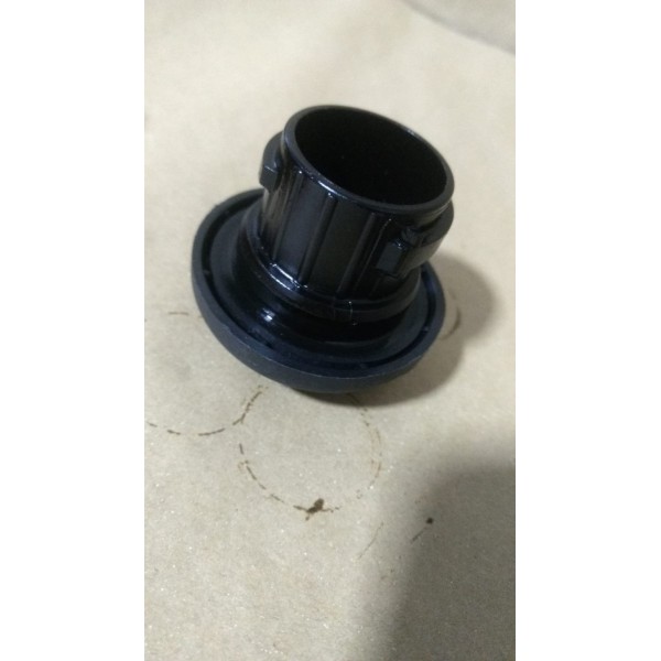 Tampa Oleo Motor Peugeot 3008 408 Citroen Ds3 Ds4 Ds5 C4 Lou