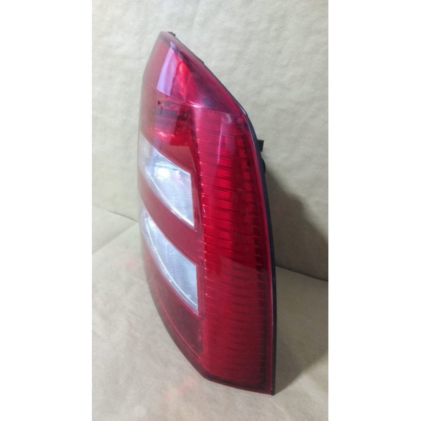 Lanterna Traseira Astra Sedan Bicolor Direita