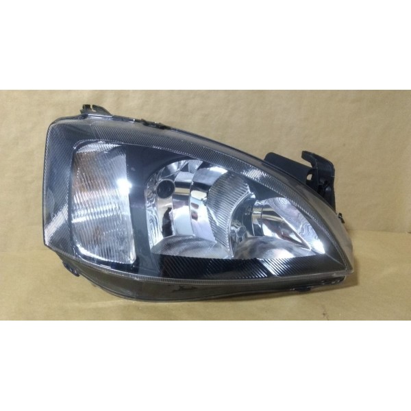 Farol Corsa Montana Direita Máscara Negra