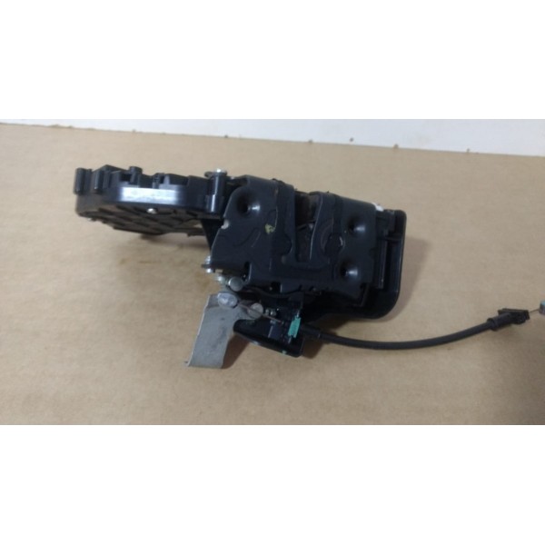 Fechadura Traseira Direita Ford Focus 08 / 13   4m5aa26412ee