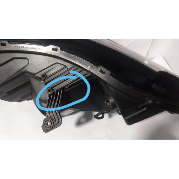Farol Chevrolet Cruze 2017 2018 2019 Sem Led Esquerdo
