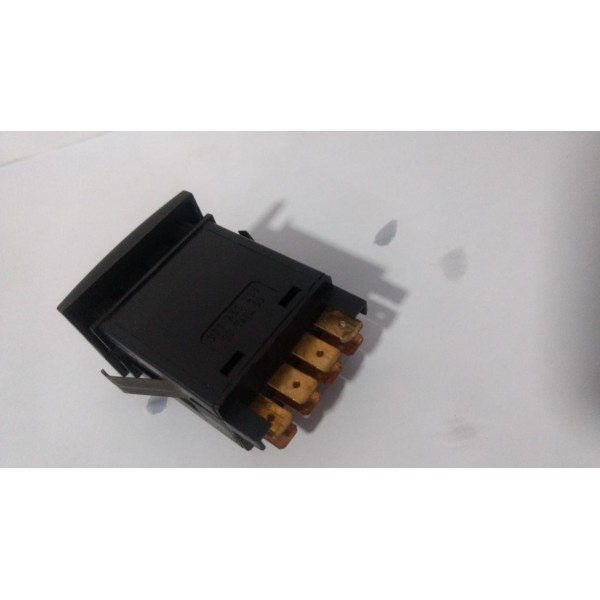 Botão Interruptor Pisca Alerta Gol G3 G4 2000 A 2014