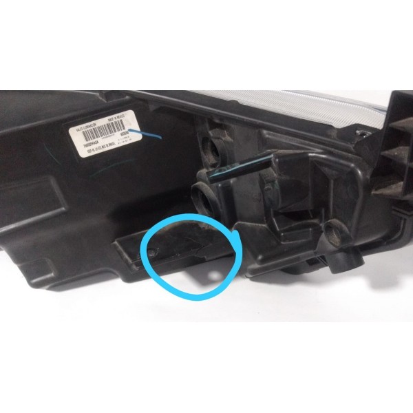 Farol Lado Esquerdo Nissan Kicks 2016 A 2019 Original