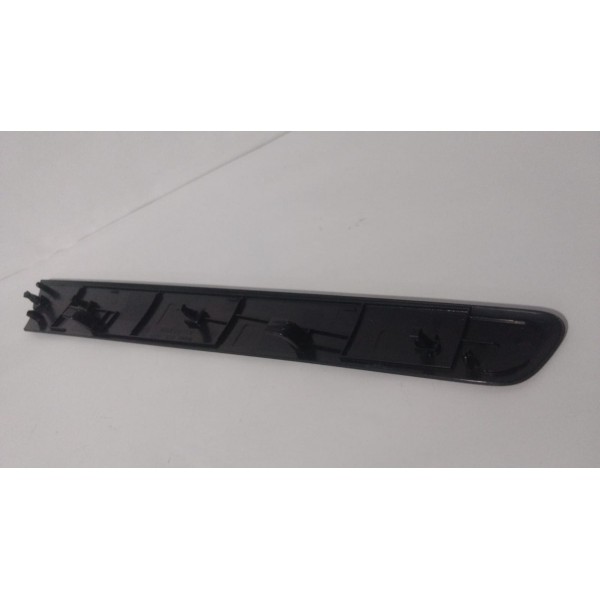 Friso Lateral Porta Dianteiro Esquerdo Vw Jetta 2011/2014