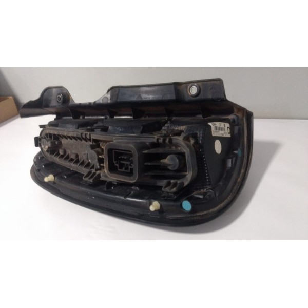 Lanterna Traseira Uno 2015 2016 2018 Original Fiat Direito