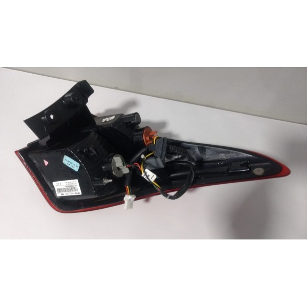 Lanterna Hb20 Hatch Fume 2012 13 2014 2015 Esquerdo Original