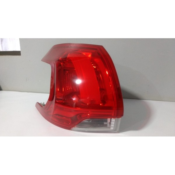 Lanterna Traseira Esquerda Peugeot 2008