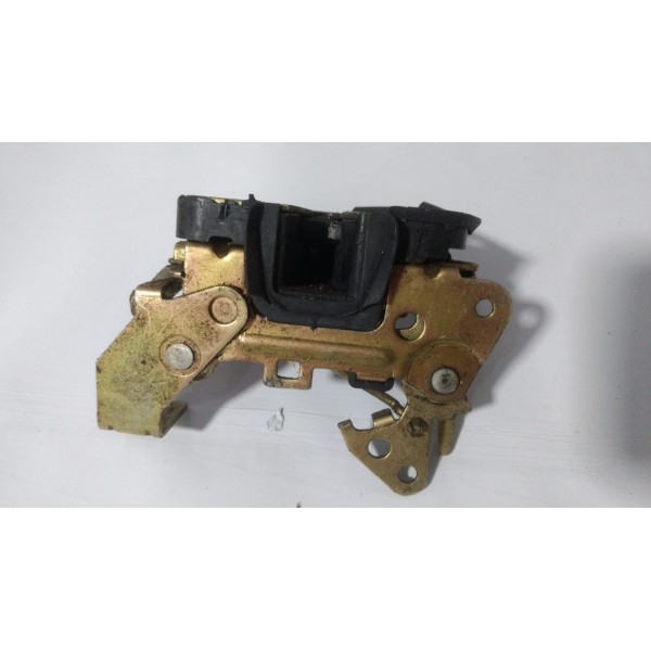 Fechadura Manual Dianteira Direita Gm Celta 2001-2006 2p