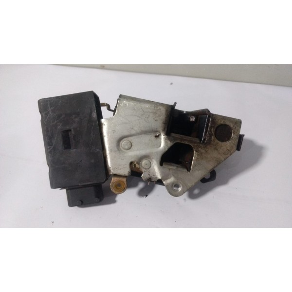 Fechadura Porta Dianteira Direita  Bmw 323 325 328 92 95