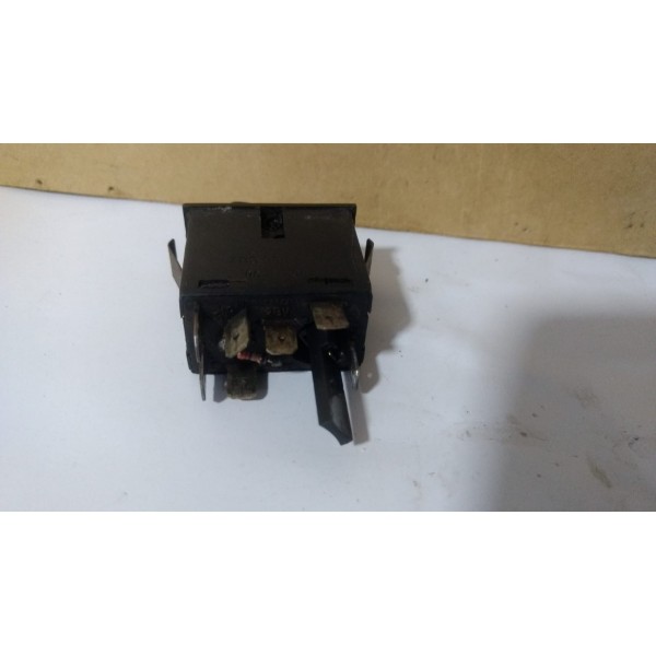 Botão Pisca Alerta Gol Quadrado Saveiro Voyage Original