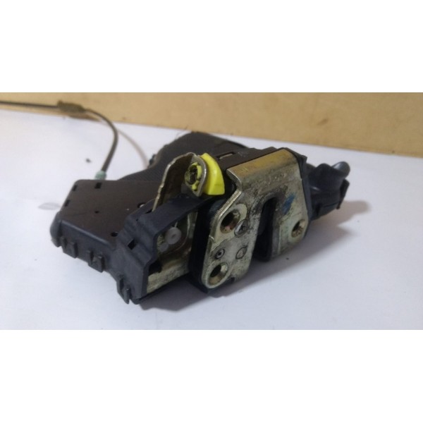 Fechadura Porta Dianteira Esquerda Toyota Corolla 2004/2008