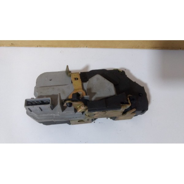 Fechadura Elétrica Porta Traseira Esquerda  Peugeot 206 207