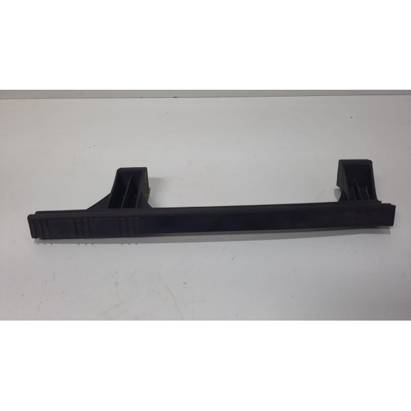Guia Canaleta Vidro Dianteiro Esquerdo Hyundai Ix35 2013/19