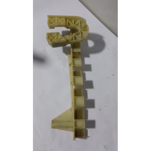 Guia Vidro Dianteiro Direito Renault Scenic 01/ 10 Original