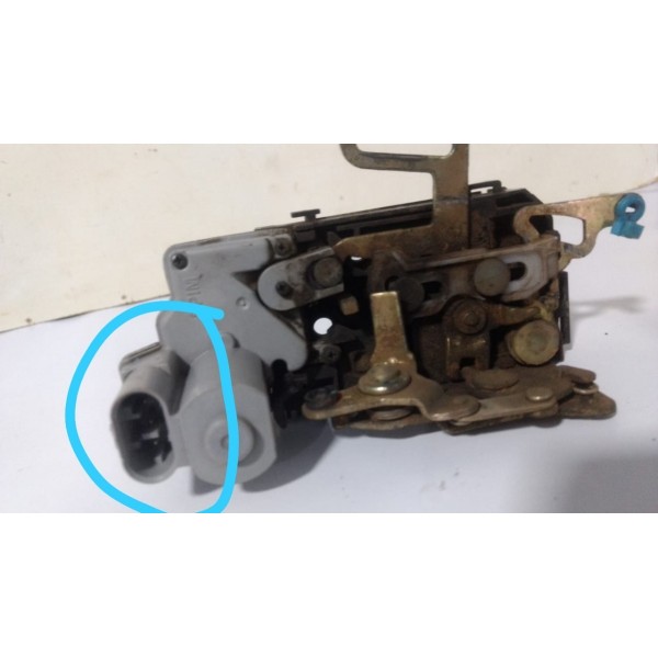 Fechadura Celta Prisma Dianteira Direita 4p Elétrica 07/12