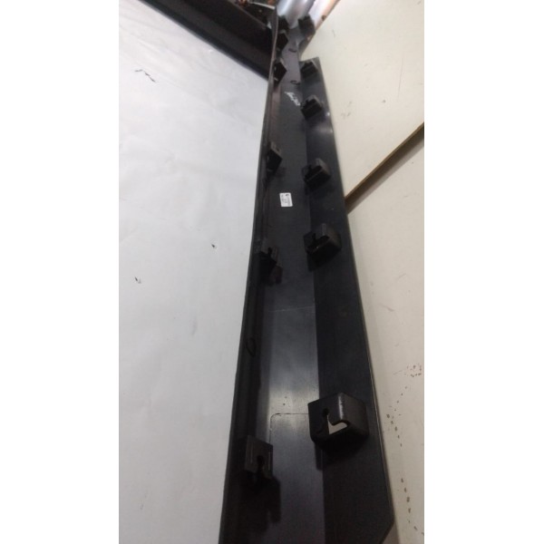Spoiler Lateral Tracker 2021/ Direita Peça Gm 26227795
