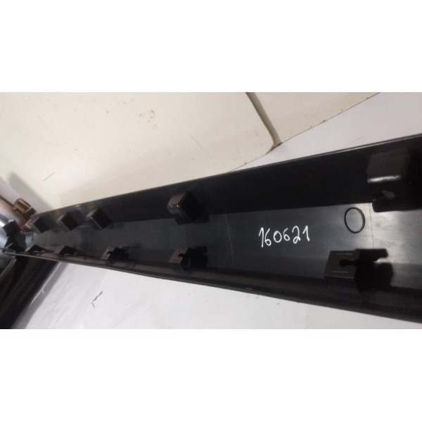 Spoiler Lateral Tracker 2021/ Esquerdo Peça Gm 26227794