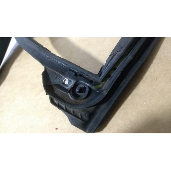 Borracha Da Porta Traseira Direita Corolla 2015/2019