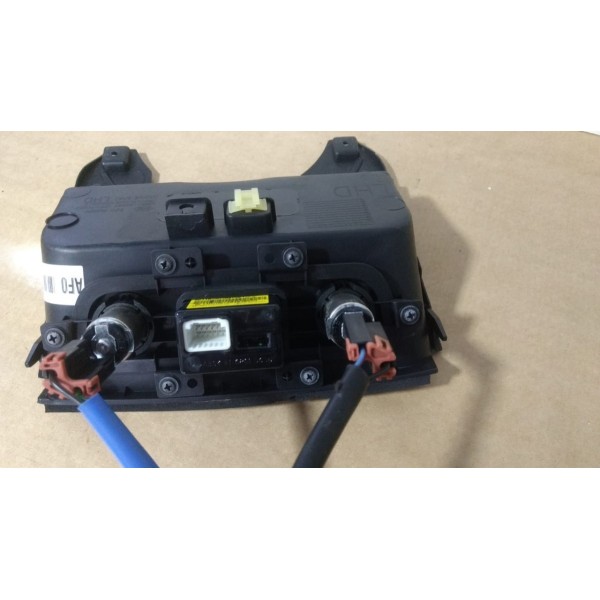 Moldura Console Entrada Usb Sportage 2011/2016 Tomada 12v