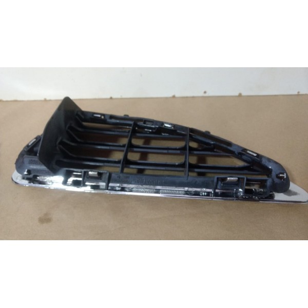 Grade Dianteira Esquerda Cromada Megane 00/05 7700428963