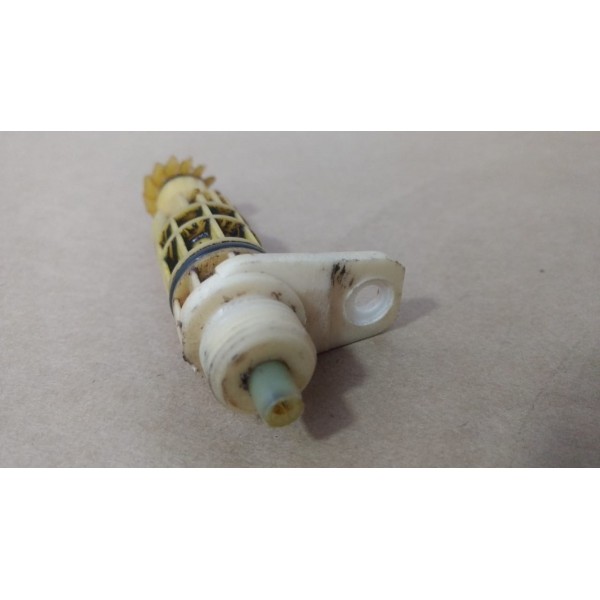 Sensor De Velocidade Pinhão Do Velocimetro Corsa 90375105