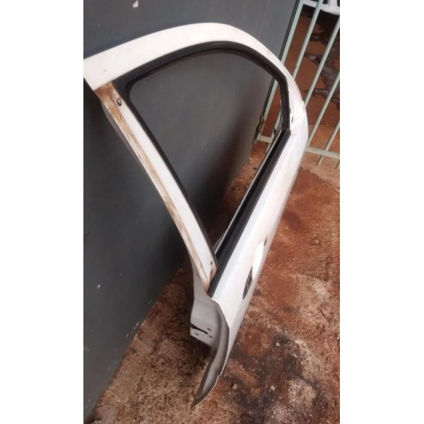 Porta Dianteira Direita Focus 2001  2004 2005 2006 2008