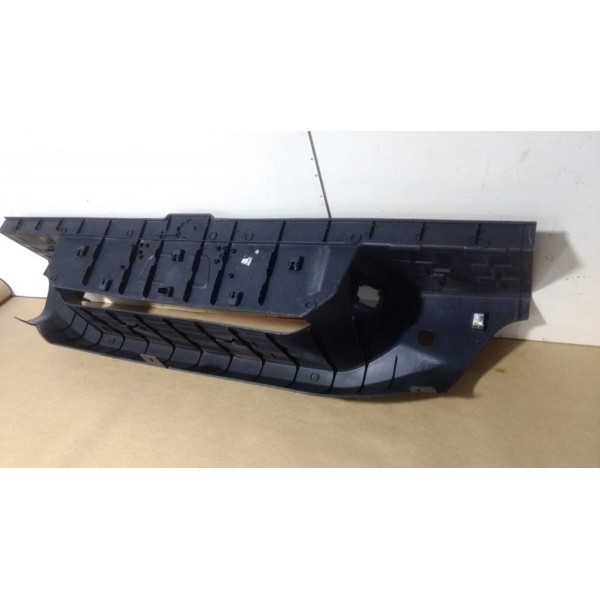 Moldura Central Para-choque Traseiro S10 2012/2019 P/ Sensor