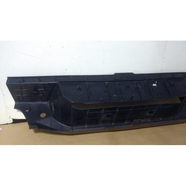Moldura Central Para-choque Traseiro S10 2012/2019 P/ Sensor