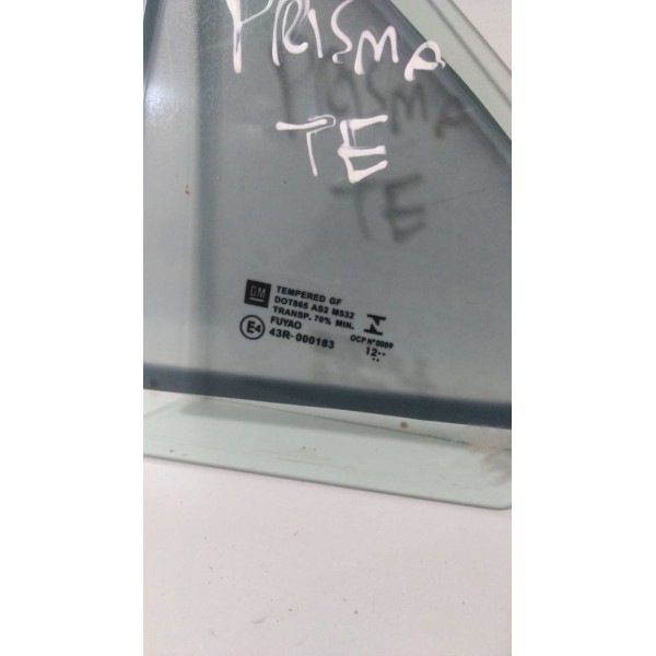 Vidro Fixo Da Porta Traseira Esquerda Do Ônix / Prisma