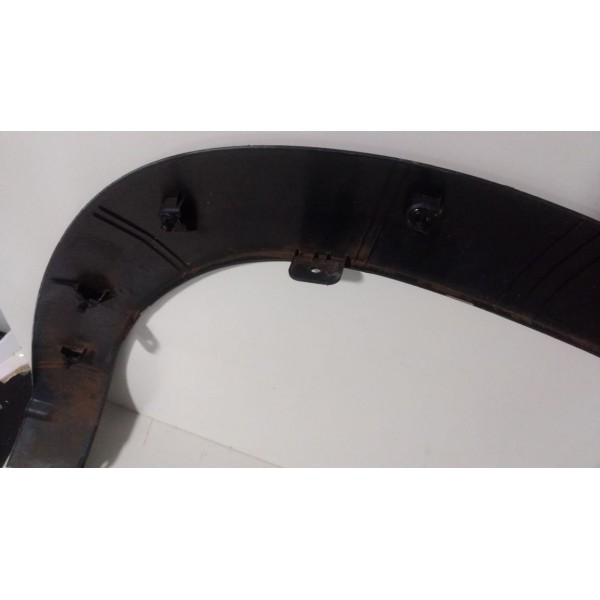 Moldura Paralama Dianteiro L/esquerdo Kwid 638132298