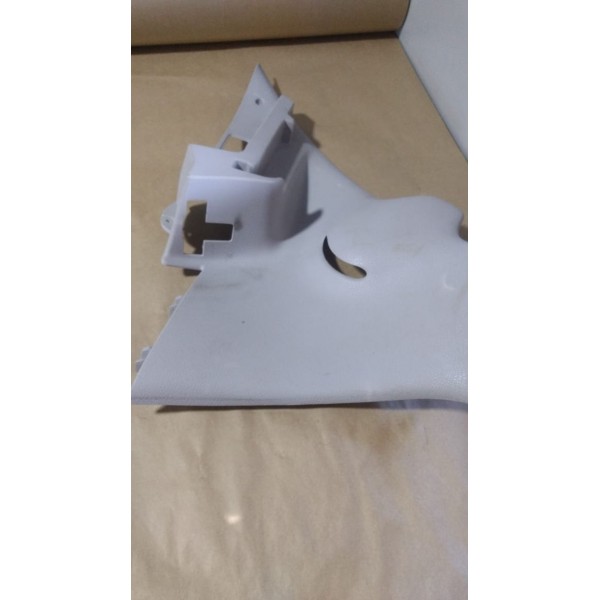 Acabamento Coluna Traseira Peugeot 206 207 Suporte Tampão Le