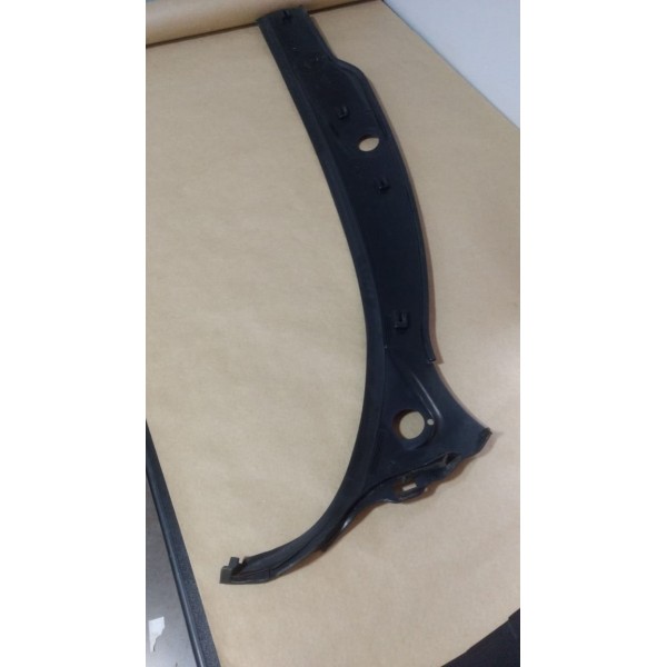 Churrasqueira Para Brisa Lado Esquerdo Peugeot 206 207