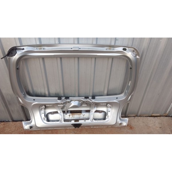 Tampa Traseira Peugeot 206 207 1999 A 2013