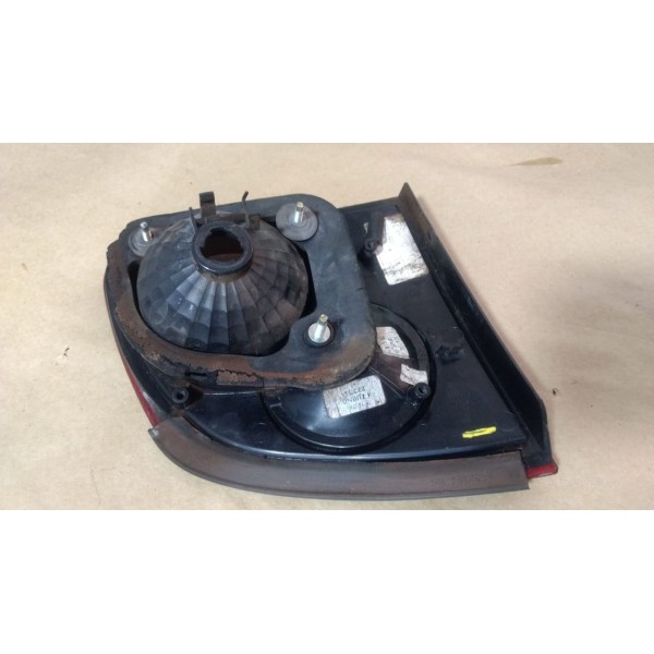 Lanterna Traseira Da Tampa Direito Corsa Classic Gm 2011/16