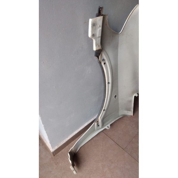 Paralama Dianteiro Direito Zafira Original Gm 2001/2012