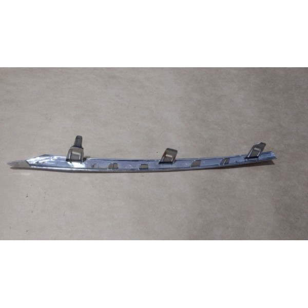 Friso Da Grade Superior Toyota Corolla 15 16 17 Direito Orig