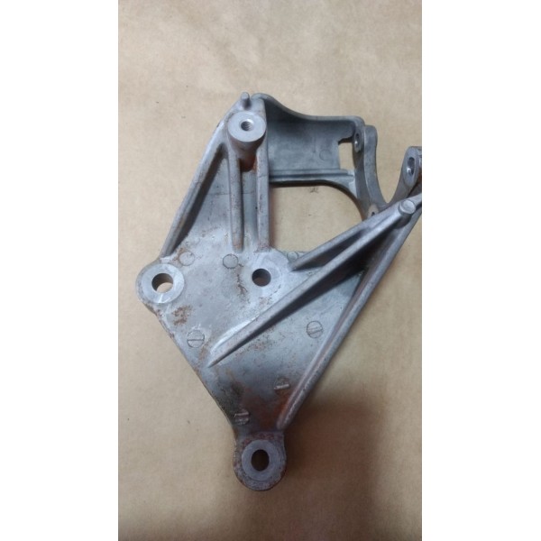 Suporte Da Bomba De Direção Hidraulica Onix Gm 2013 A 2019